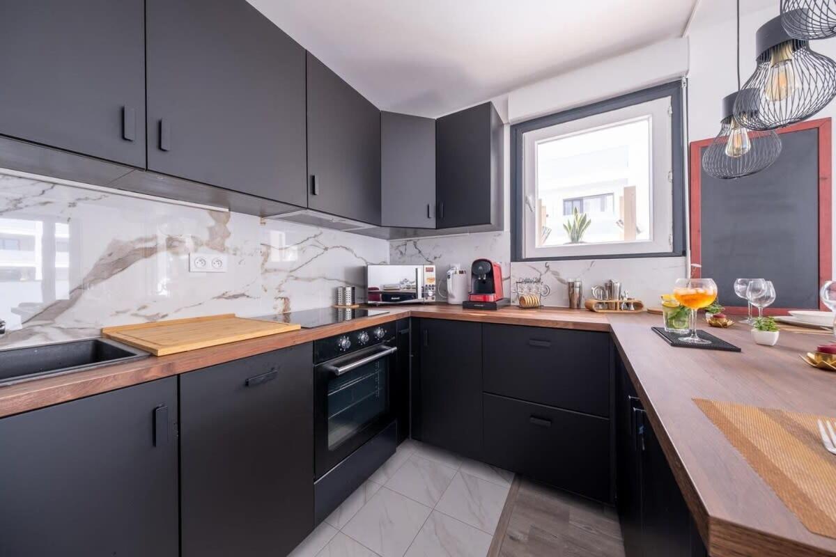 Disney Skyline Suite Bussy-Saint-Georges Eksteriør bilde